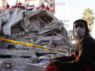 Turecko a Řecko po pátečním zemětřesení evidují 39 mrtvých