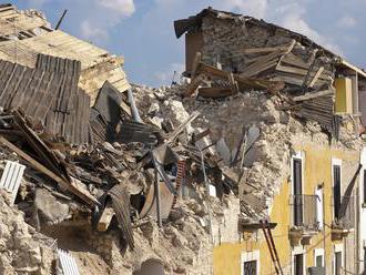 Zemetrasenie v Turecku a Grécku: najmenej štyria mŕtvi a 120 zranených