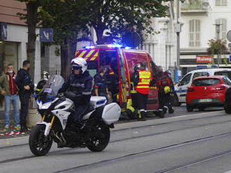 Útok nožom v Nice: Zadržali už tretieho muža