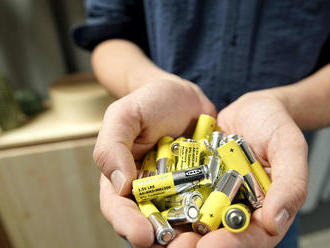 Ikea ukončí predaj jednorázových alkalických batérií
