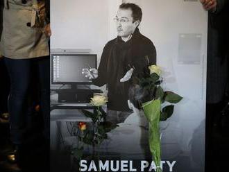 Zo spolupáchateľstva pri vražde francúzskeho učiteľa obvinili dvoch mladistvých
