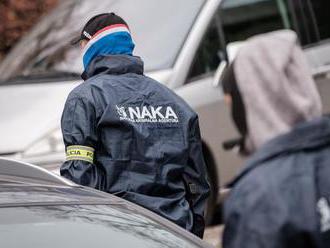 Expríslušníka NAKA obvinili z prijímania úplatku i zneužitia právomoci