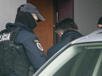 Sudca vzal do väzby bývalého šéfa kontrarozviedky SIS Ľubomíra Arpáša