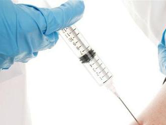 Ochota dať sa zaočkovať proti koronavírusu u Slovákov mierne narástla