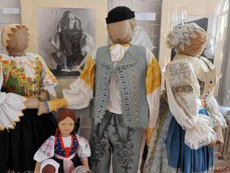 Gemerské osvetové stredisko zdokumentovalo tradičné ľudové odevy