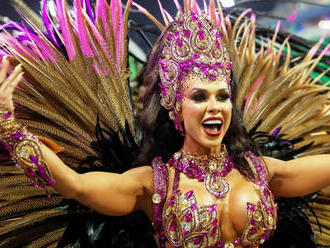 Šialené tempo a stovky sexy krásavíc: Brazília žije najerotickejším karnevalom  
