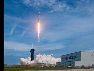 Let SpaceX s ľudskou posádkou má stanovený dátum