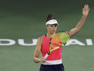 Rybakinová zdolala Plíškovú vo štvrťfinále turnaja WTA v Dubaji