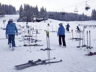 Na horách prevládajú naďalej dobré až veľmi dobré lyžiarske podmienky