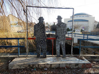 Mesto Sobranice chce odstrániť pamätník deportovaným Židom