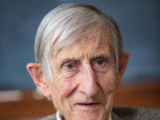 Freeman Dyson, famed physicist and creative force, dies at 96     - CNET