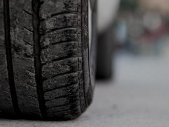 Čísla na pneumatikách môžu byť hlavolam. Viete čo znamenajú?