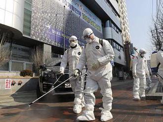 Virus způsobil paniku ale i nudu, dochází roušky, říká o situaci v Koreji Češka