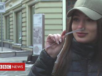 'Scent of terror' created in protest against Moscow perfume store