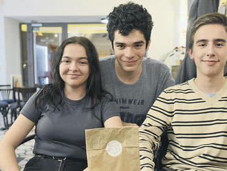 Gymnazisti v Košiciach vymysleli ekologický čistič