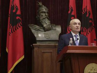 Prezident Ilir Meta vyzval občanov, aby zvrhli vládu