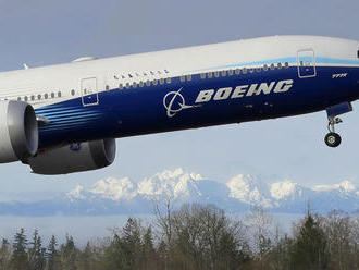 Boeing objavil v palivových nádržiach lietadiel 737 MAX cudzie predmety