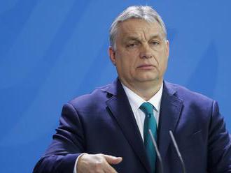 Treba rátať s vlnou migrantov, reagoval Orbán na správy z Turecka