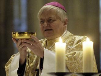 Duka: Biskup Herbst je mimo ohrožení života