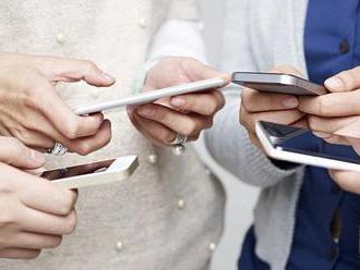   Na weby vlády a ministerstva zdravotnictví můžete jít z mobilu bez čerpání dat