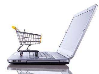Analýza: Klesnout mohou i online prodeje, až o 40 %  