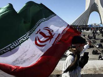 USA predĺžili platnosť výnimiek zo sankcií uvalených na Irán