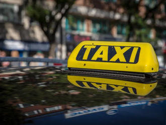 Taxikári stále nemôžu jazdiť, obávajú sa existenčných problémov