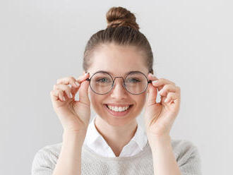 Čím sa riadiť pri výbere dioptrických okuliarov?