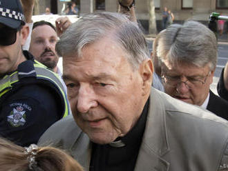 Kardinál Pell zbavený obvinení zo zneužívania detí opustil väznicu