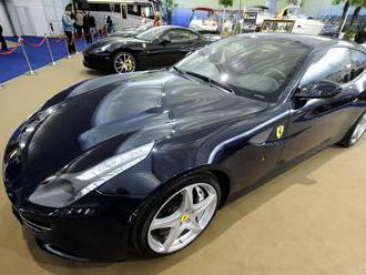 Talianske Ferrari obnoví produkciu na budúci týždeň