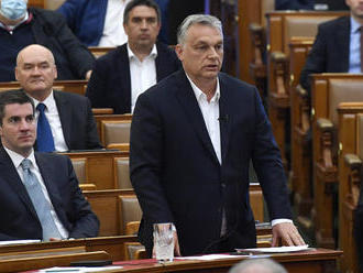 Svět se musí ozvat proti Orbánovu zneužití covid-19 k uchopení moci