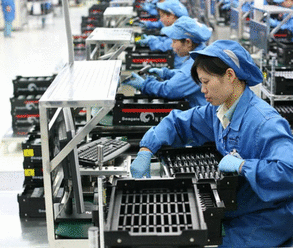Továrny obnovily provoz. Čína má to nejhorší za sebou