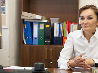 Parlament odvolal predsedníčku Úradu na ochranu osobných údajov Pőtheovú