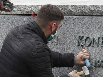 Rusko začalo trestné stíhanie kvôli odstráneniu sochy Koneva v Prahe