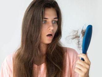 Tricholog není kadeřník ani dermatolog, přesto dokáže vyřešit problémy s vašimi vlasy