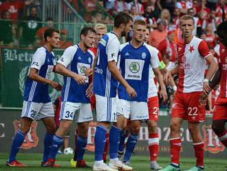 Slavia zvítězila v Boleslavi. Fanoušci sledovali zápas přes plot i ze stromů