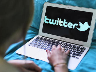 Trump Today: Trump signs order aimed at curbing social-media companies amid brawl with Twitter