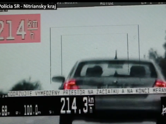 Policajti namerali vodičovi Fabie 214 km/h! Je to vôbec technicky možné?