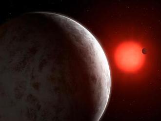 Pri neďalekej hviezde objavili planétu