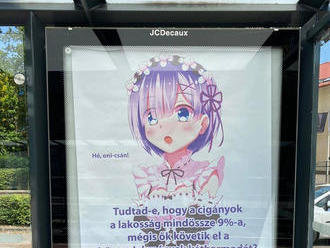 Rasszista plakát virít a Pető Intézet melletti villamosmegállóban