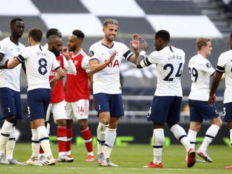 Tottenham zdolal v derby Arsenal a přiblížil se pohárům