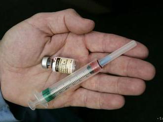 USA dajú Sanofi a GSK 2,1 mld. USA na vývoj a výrobu vakcíny