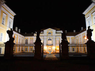 Večerní prohlídky Valdštejnského zámku Duchcov bez průvodce