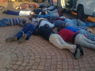 Túszdráma Johannesburgban: öt embert megöltek egy húsvéti templomnál