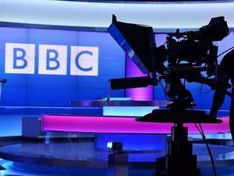   Britská BBC propustí stovky lidí, chce modernizovat regionální vysílání