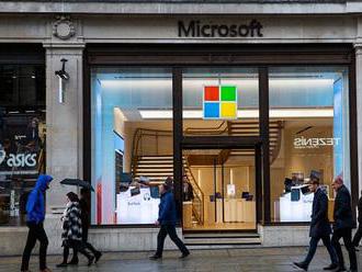   Microsoft zavírá kamenné obchody, Facebook zas mění algoritmy a New York Times odchází z Apple New