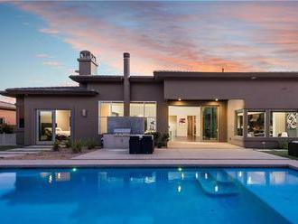 Herečka a zpěvačka Pia Zadora prodává svůj dům v Las Vegas