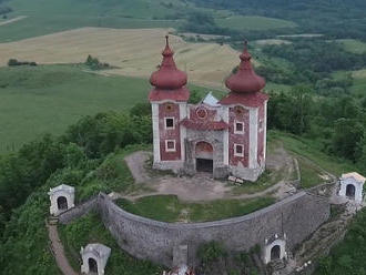 Jedno z najkrajších miest Slovenska z vtáčej perspektívy: Pohľad na Banskú Štiavnicu neomrzí