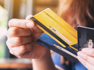 Nosíme ich v peňaženke každý deň: Viete, aký je rozdiel medzi debetnou a kreditnou kartou?