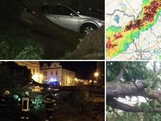 Slovensko po ťažkej noci ráta škody: FOTO Búrky vyvracali stromy, meteorológovia vydali ďalšiu výstr